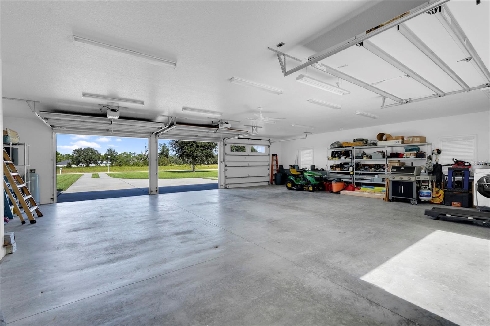 6100 OCILLA LOOP, Clermont, FL 34714