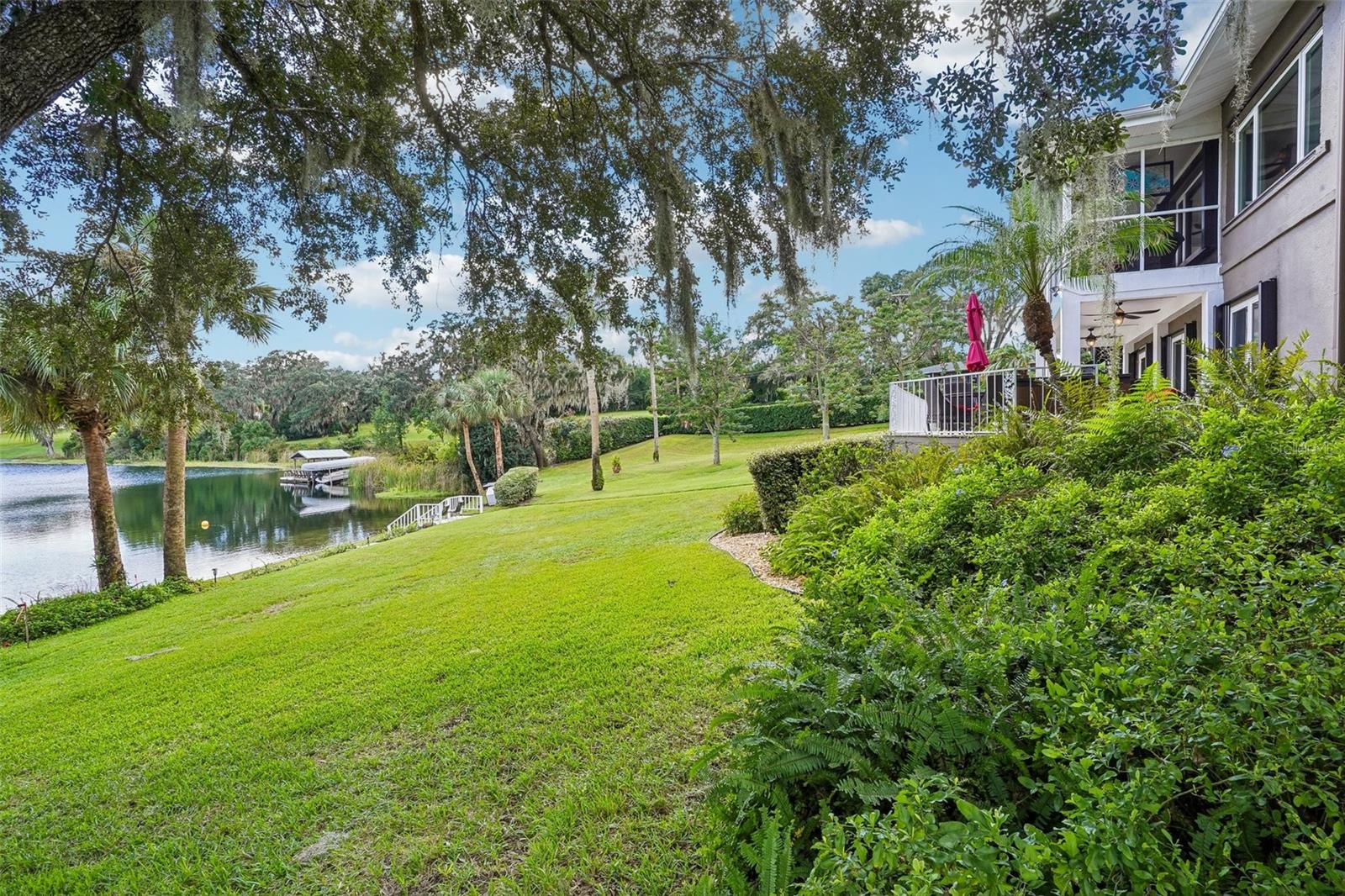 1501 FAHNSTOCK STREET, Eustis, FL 32726