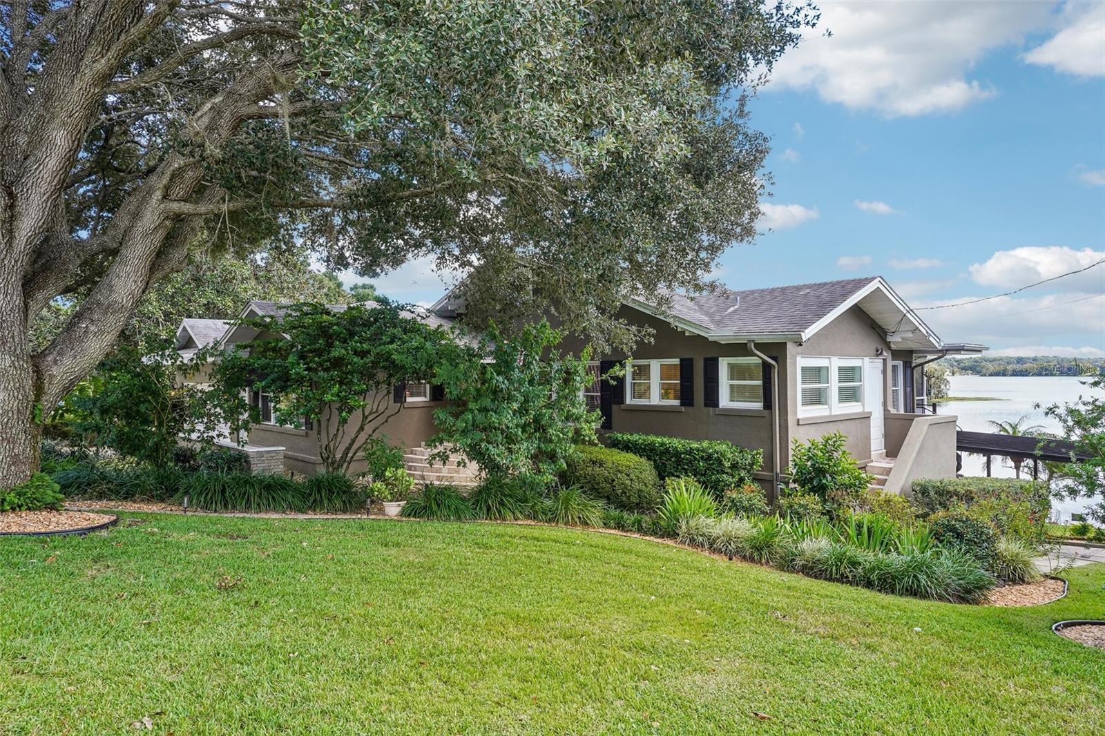 1501 FAHNSTOCK STREET, Eustis, FL 32726