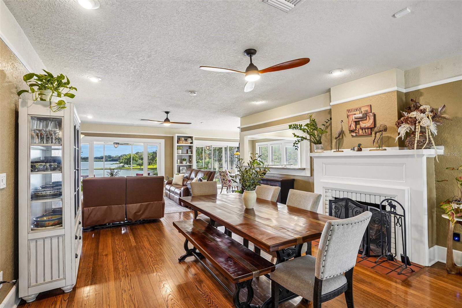 1501 FAHNSTOCK STREET, Eustis, FL 32726
