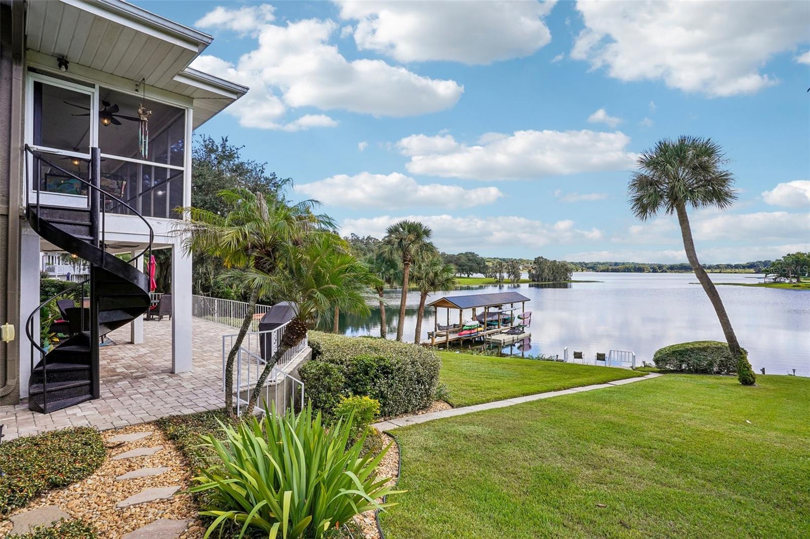 1501 FAHNSTOCK STREET, Eustis, FL 32726
