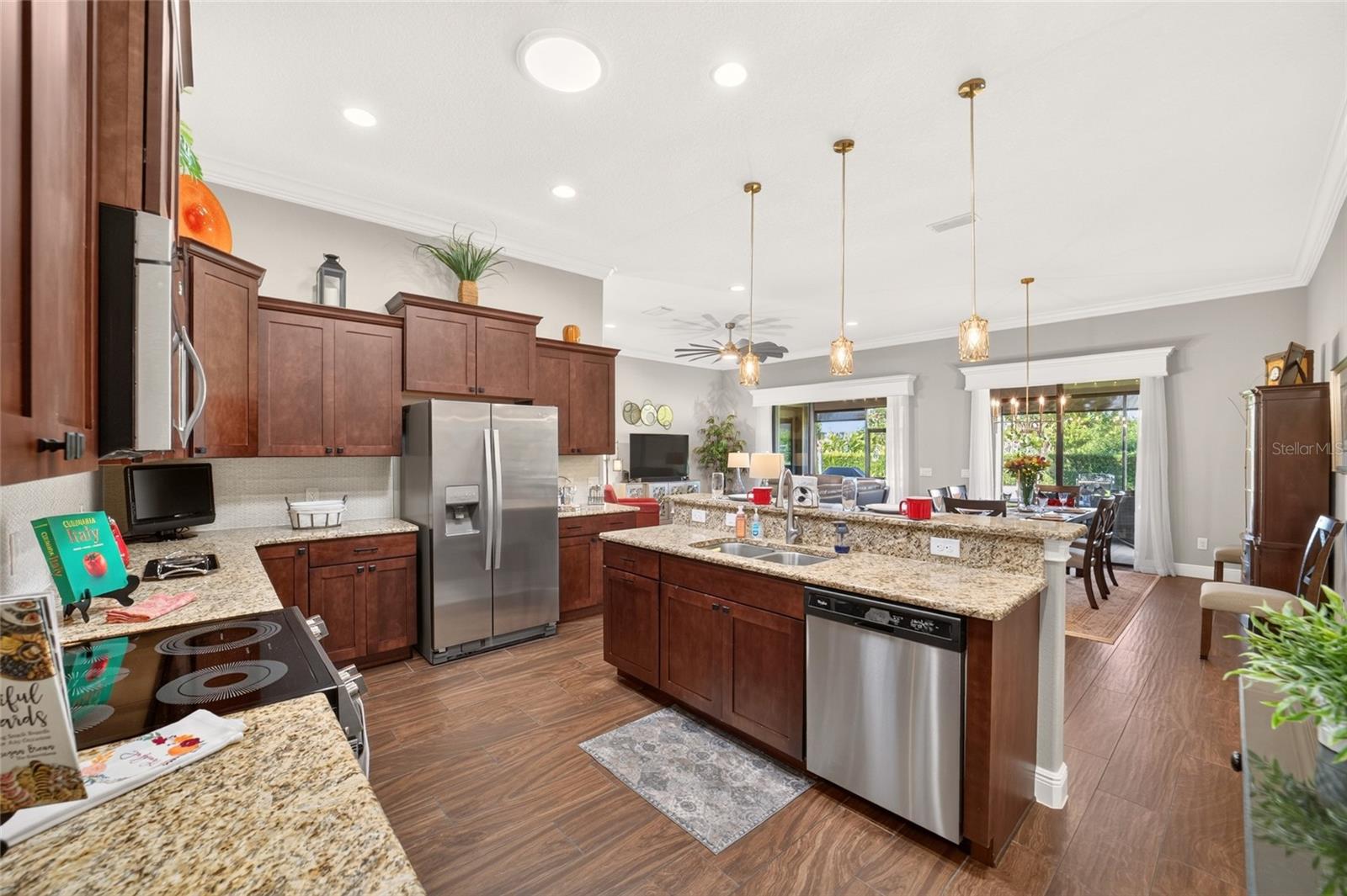 5419 MEADOW HILL LOOP, Lady Lake, FL 32159