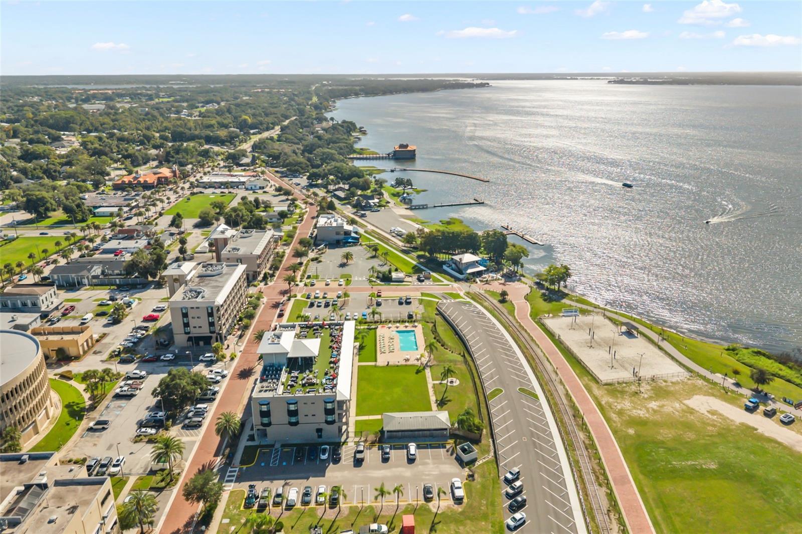 Downtown Tavares