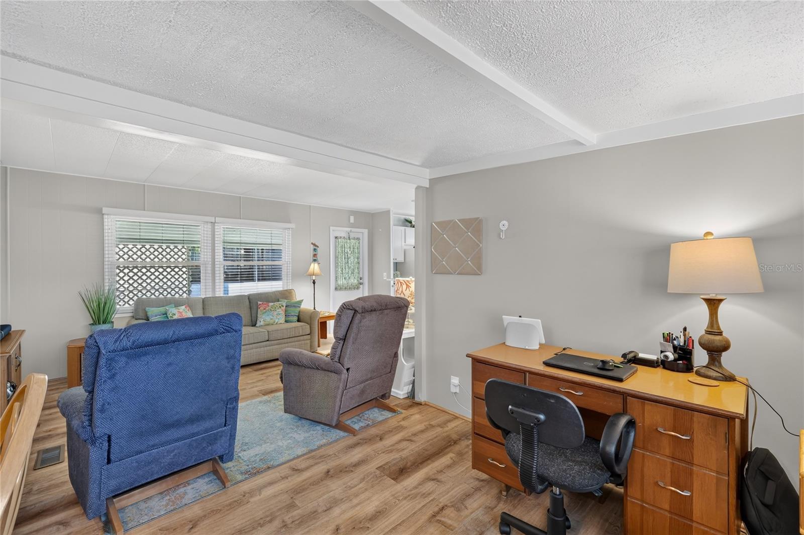 Den/Office/Living room