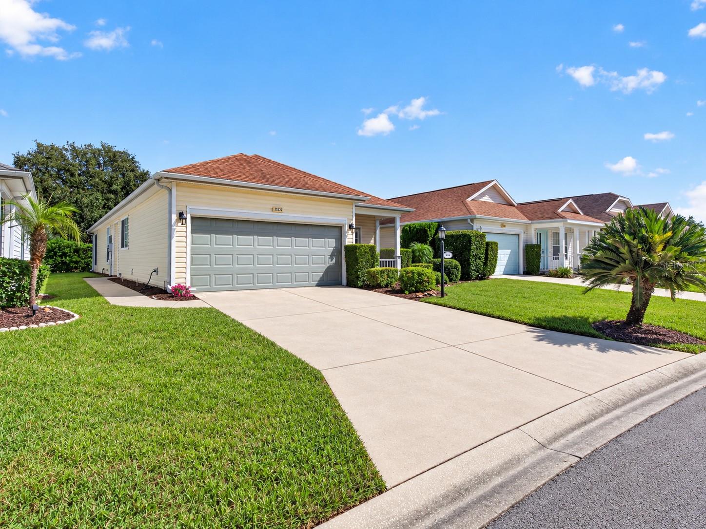 25247 CRANES ROOST CIRCLE, Leesburg, FL 34748