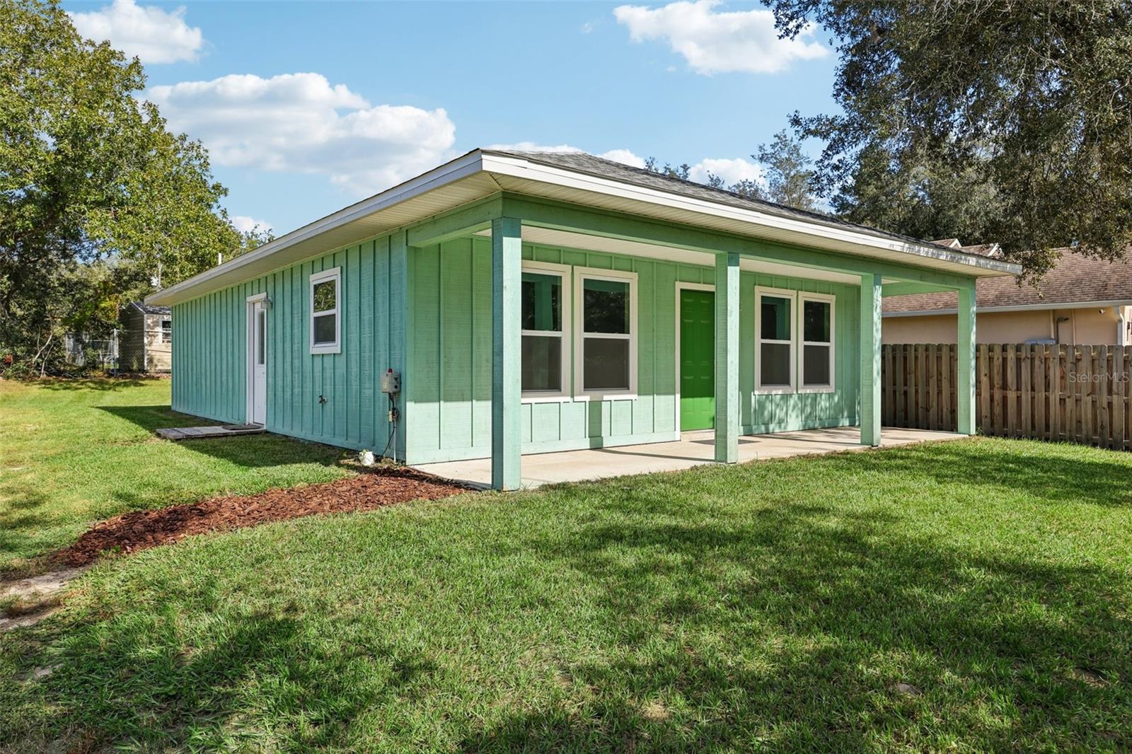 40091 OAKRIDGE DRIVE, Lady Lake, FL 32159 40091 OAKRIDGE DRIVE, Lady Lake, FL 32159