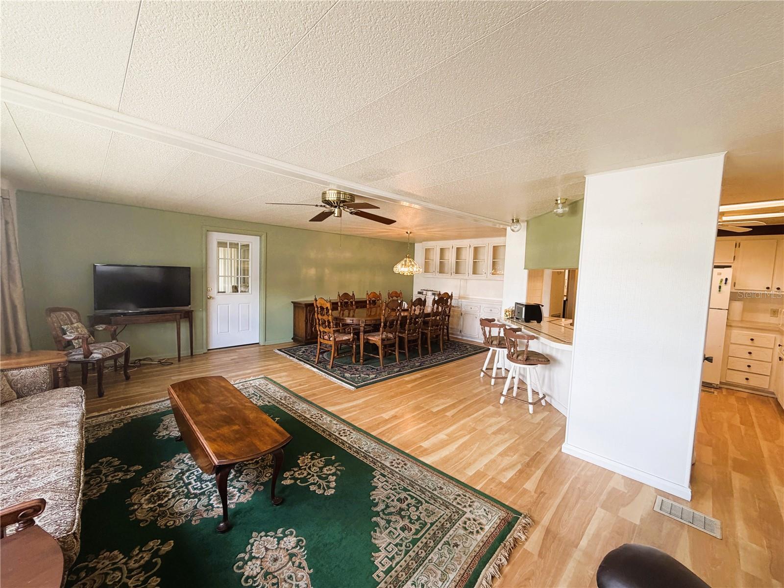 101 MANDARIN COVE, Leesburg, FL 34748