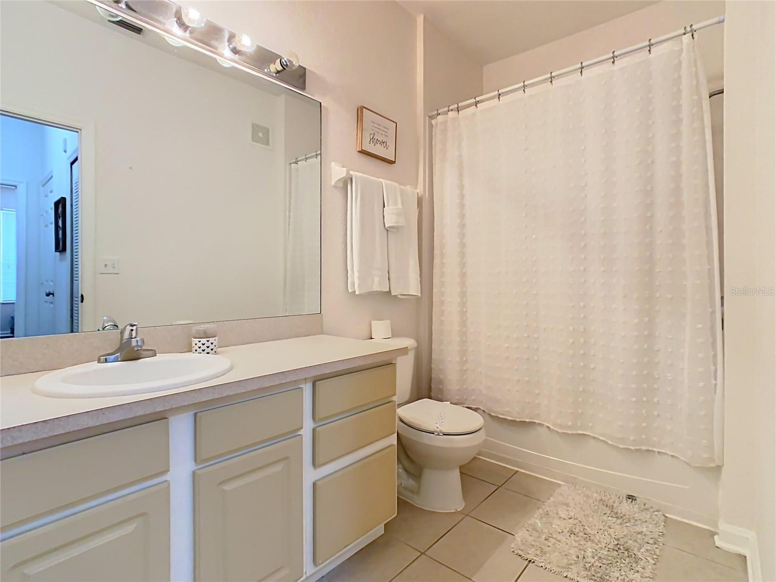 2788 ALMATON LOOP, #102, Kissimmee, FL 34747
