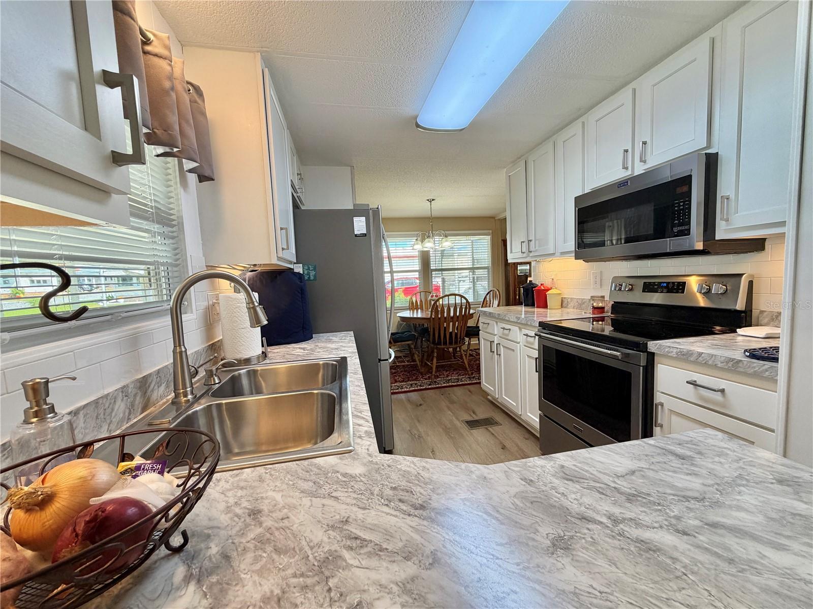 131 BOUGAINVILLEA DRIVE, Leesburg, FL 34748