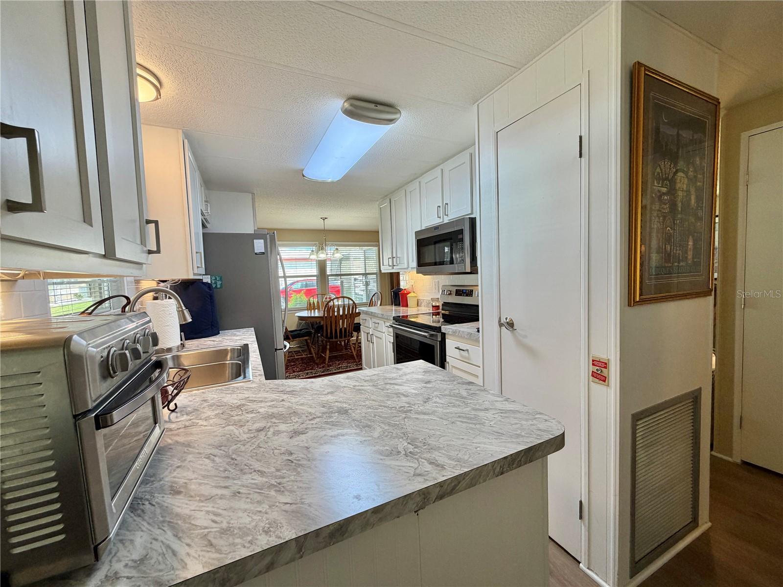 131 BOUGAINVILLEA DRIVE, Leesburg, FL 34748