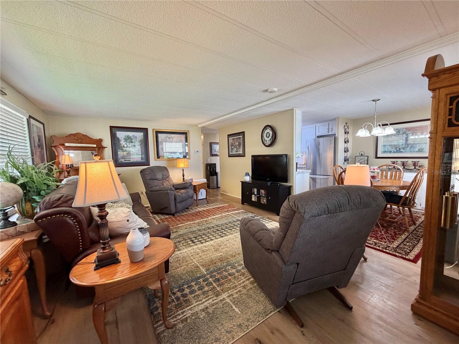 131 BOUGAINVILLEA DRIVE, Leesburg, FL 34748