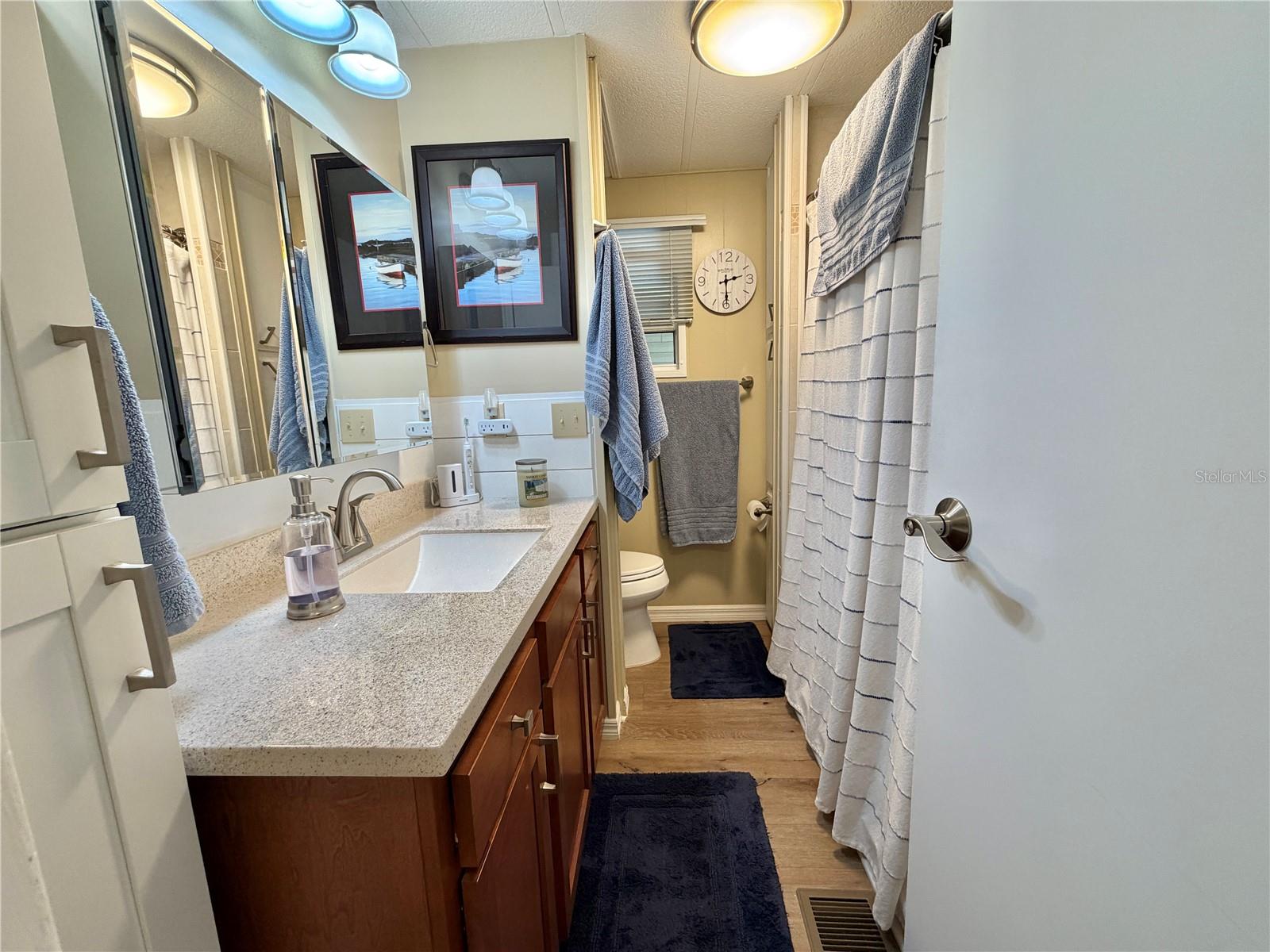 131 BOUGAINVILLEA DRIVE, Leesburg, FL 34748