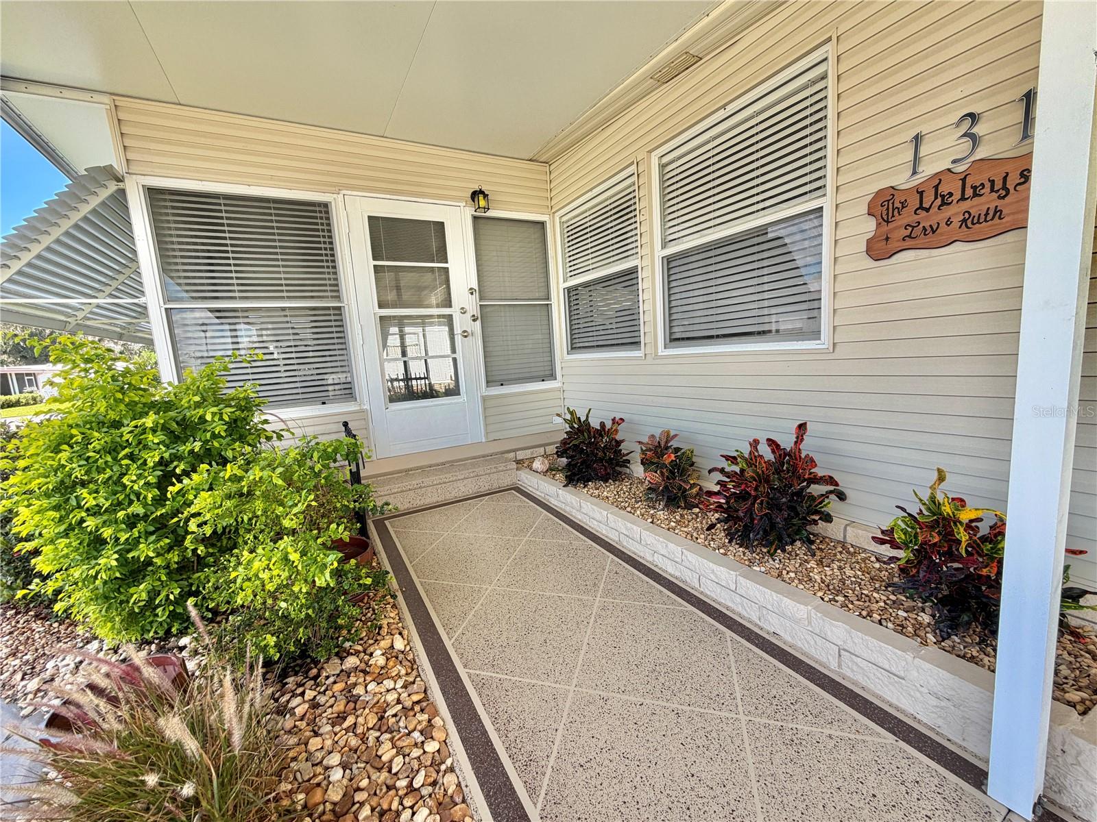 131 BOUGAINVILLEA DRIVE, Leesburg, FL 34748