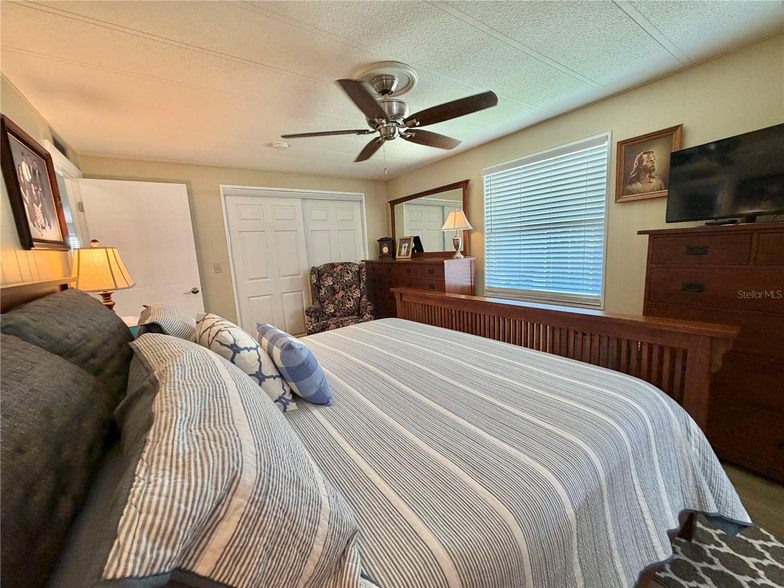 131 BOUGAINVILLEA DRIVE, Leesburg, FL 34748