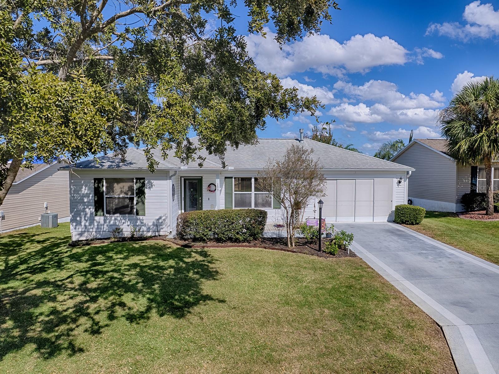 299 MERCER WAY, The Villages, FL 32162 299 MERCER WAY, The Villages, FL 32162