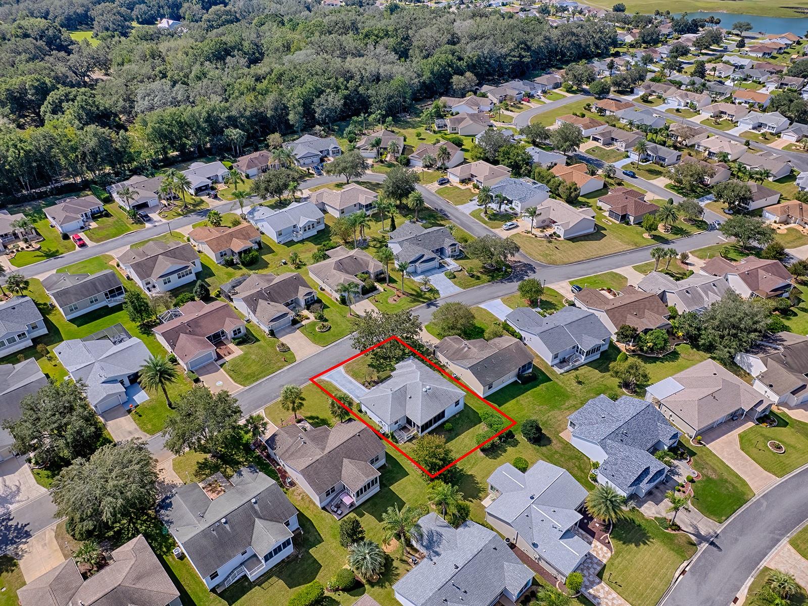 299 MERCER WAY, The Villages, FL 32162