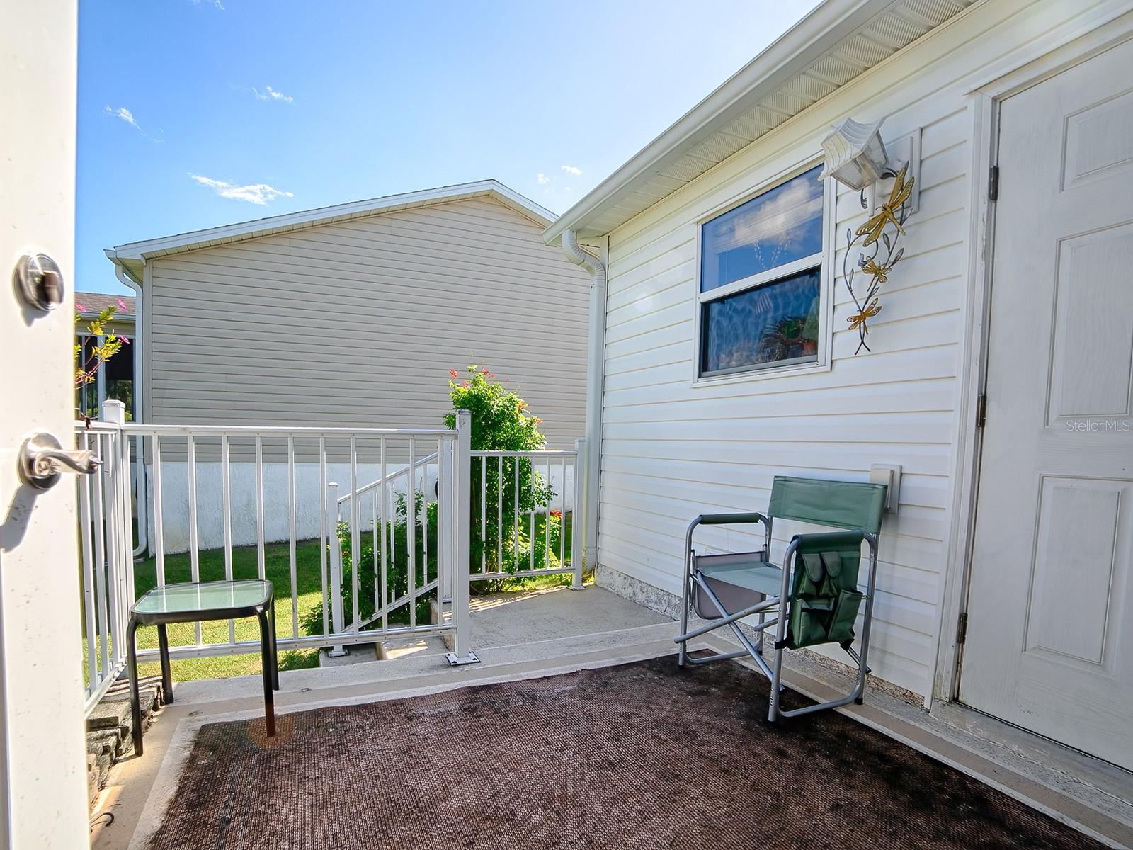 299 MERCER WAY, The Villages, FL 32162
