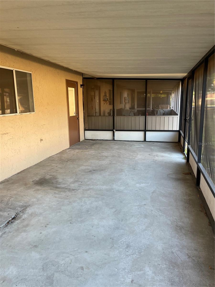 516 E ROSEWOOD LANE, #516, Tavares, FL 32778