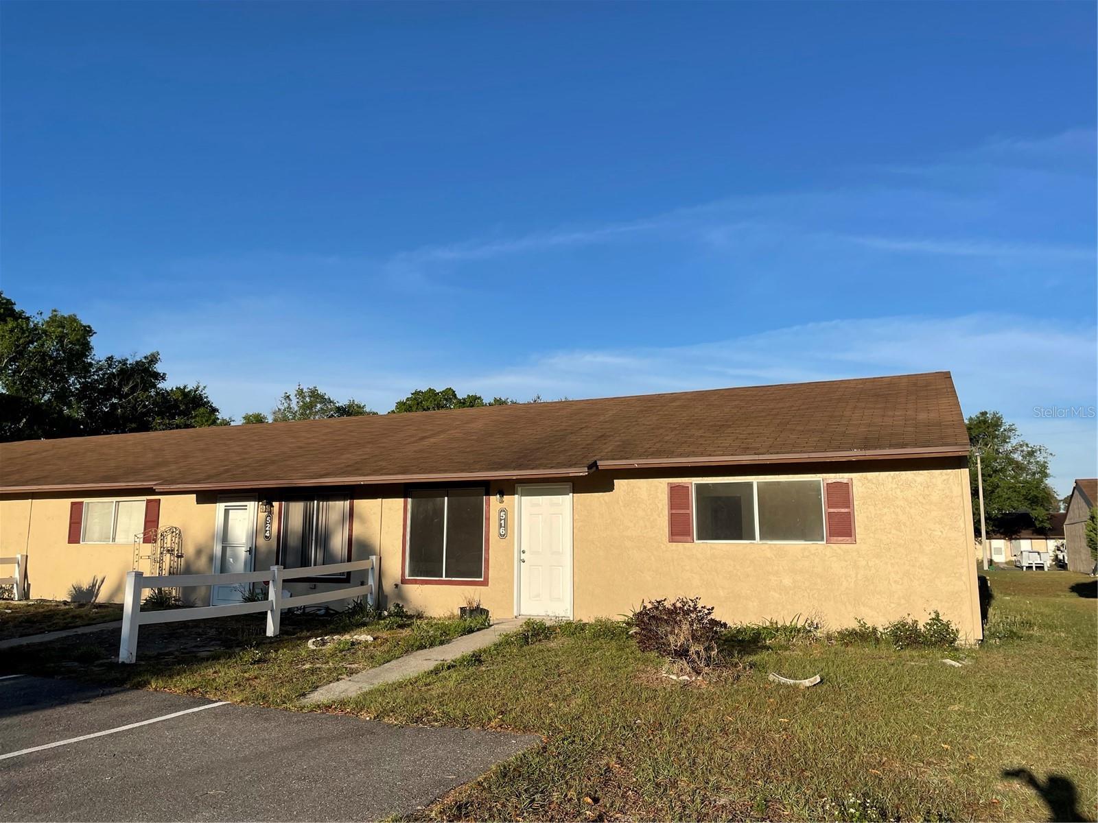 516 E ROSEWOOD LANE, #516, Tavares, FL 32778