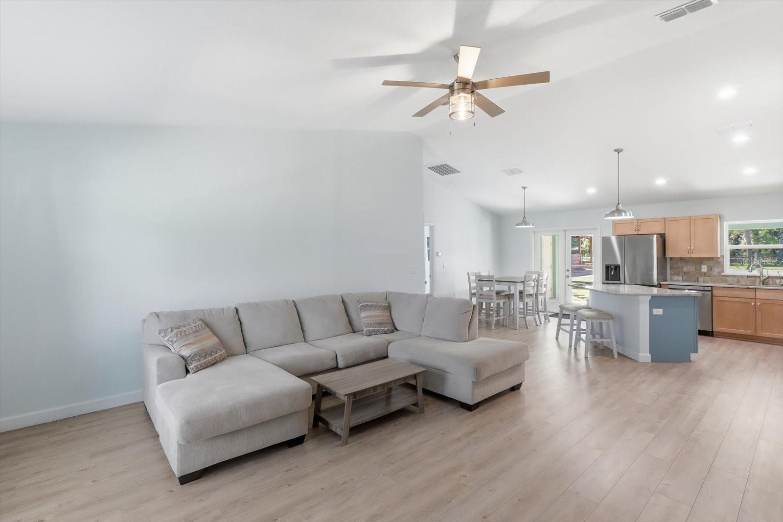 560 NW 117TH COURT, Ocala, FL 34482