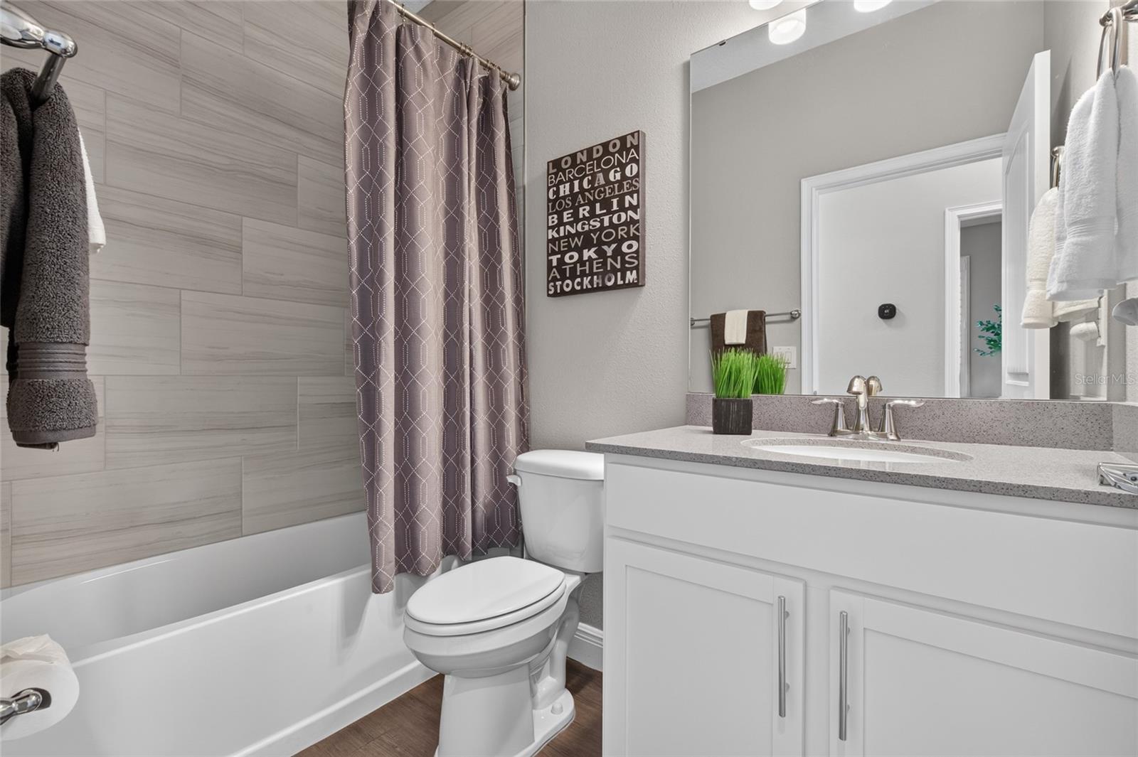 second bathroom, ceramic tile
