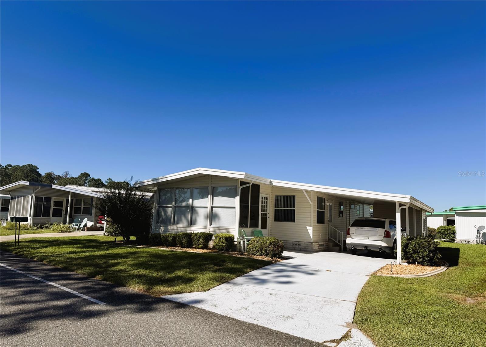 353 HAWTHORNE BOULEVARD, Leesburg, FL 34748