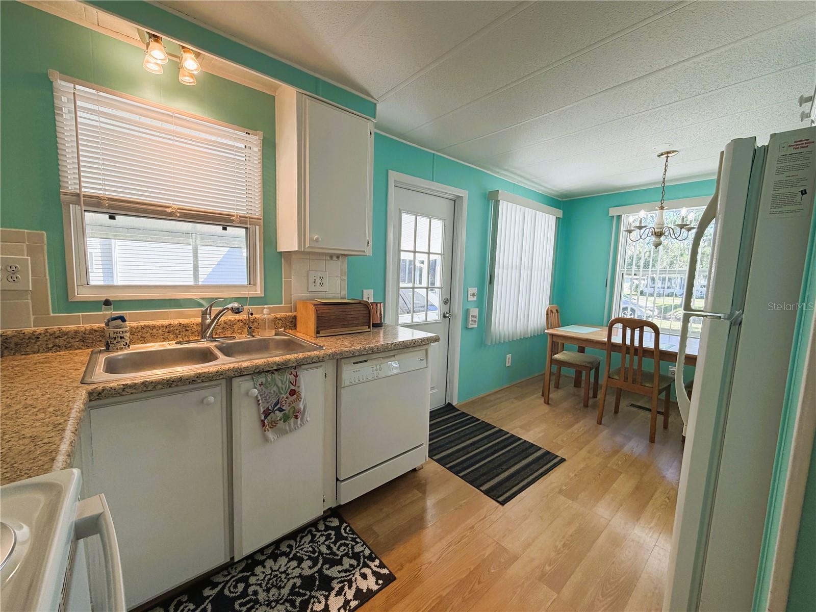 353 HAWTHORNE BOULEVARD, Leesburg, FL 34748
