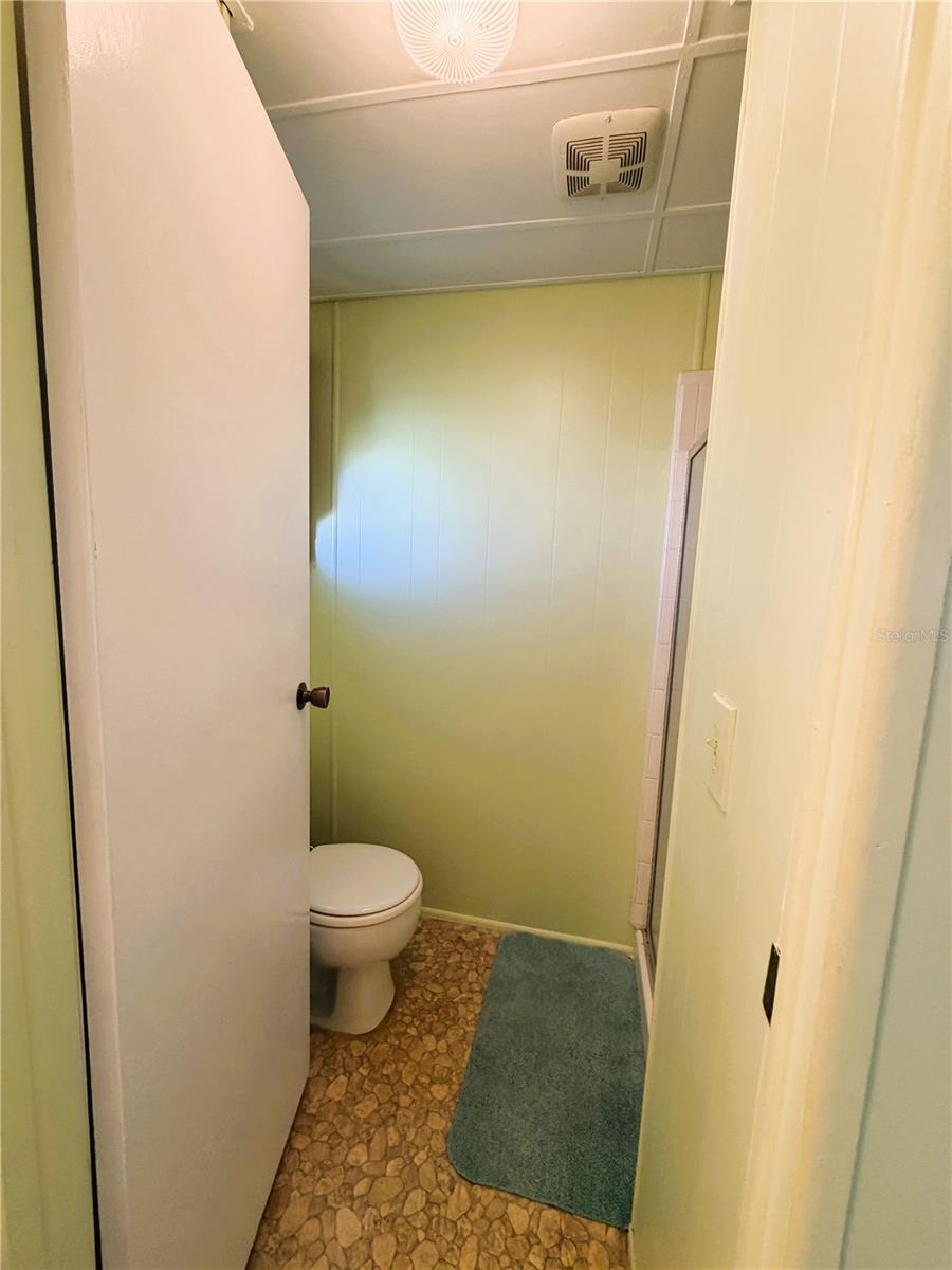 353 HAWTHORNE BOULEVARD, Leesburg, FL 34748
