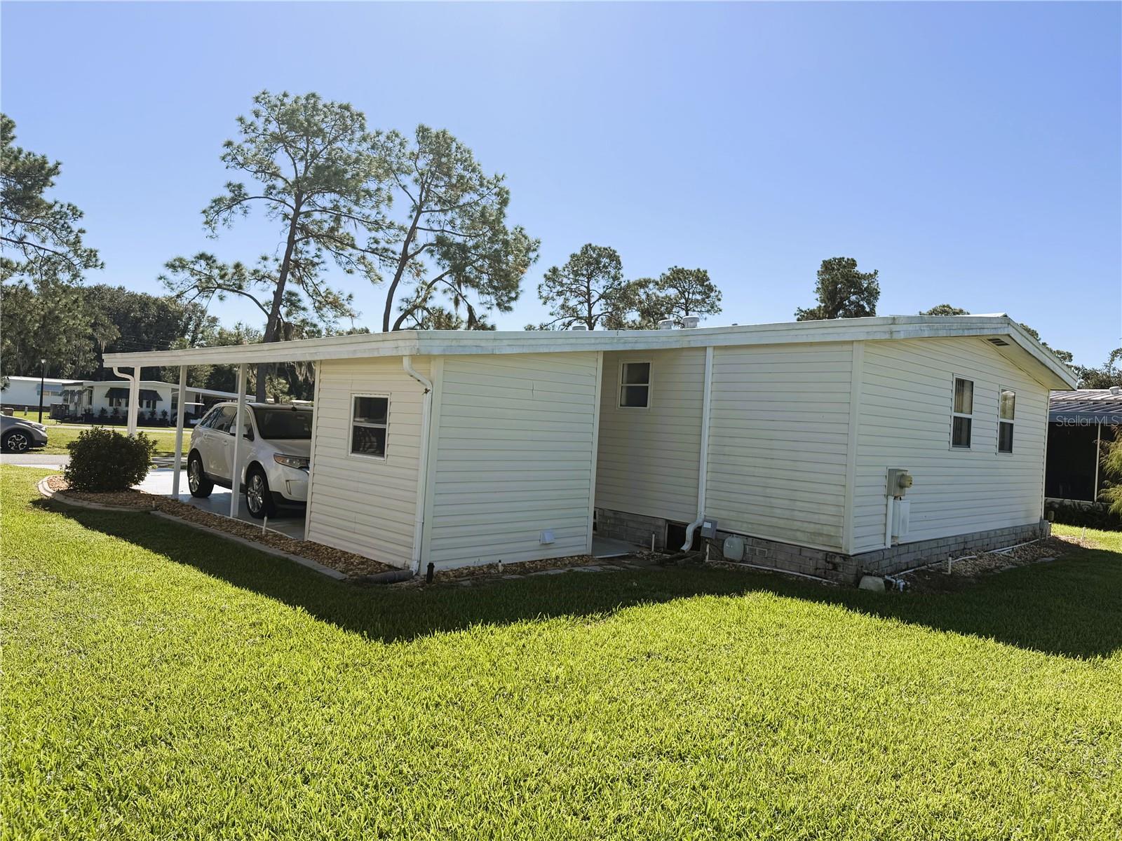 353 HAWTHORNE BOULEVARD, Leesburg, FL 34748