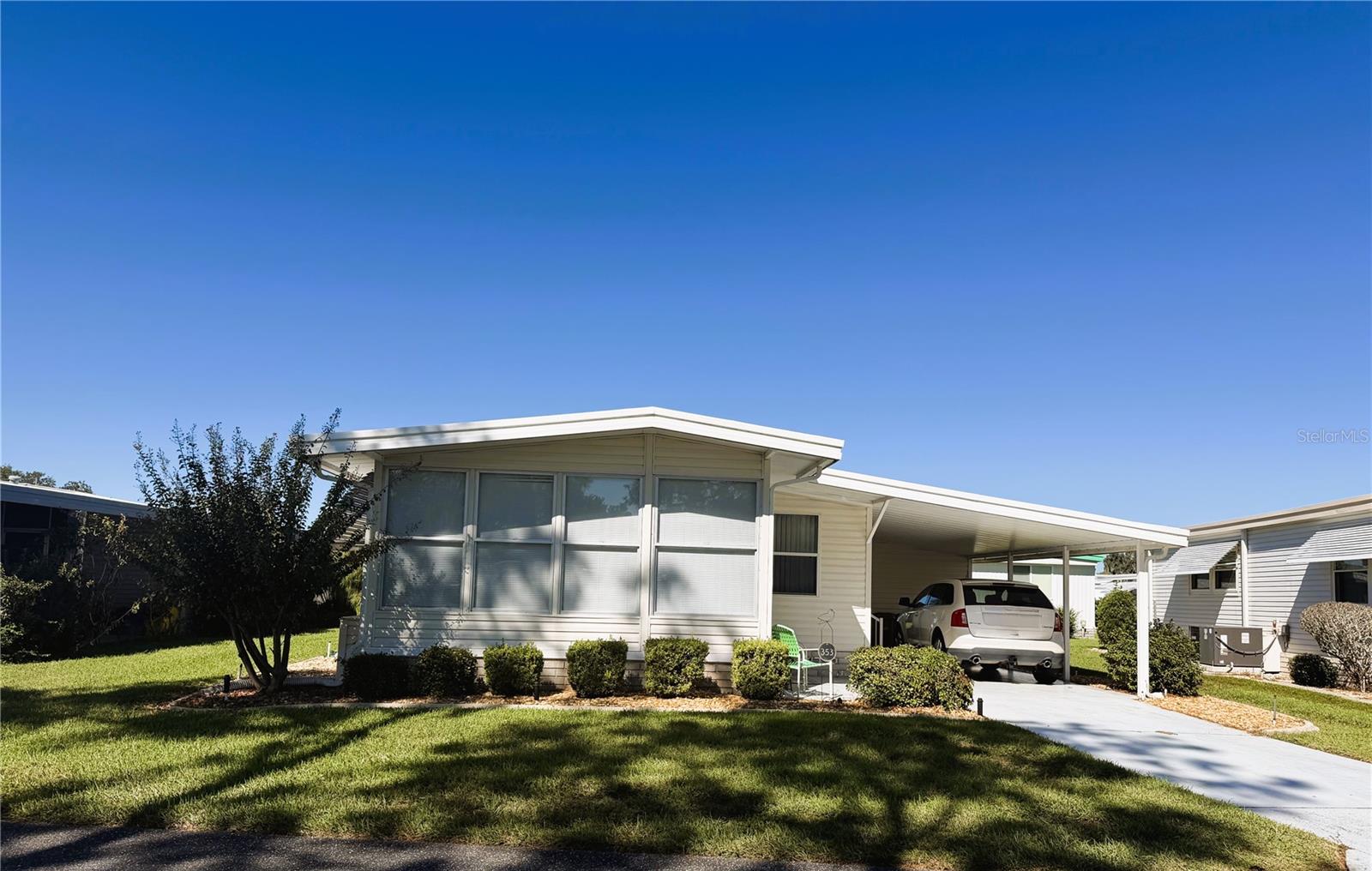 353 HAWTHORNE BOULEVARD, Leesburg, FL 34748