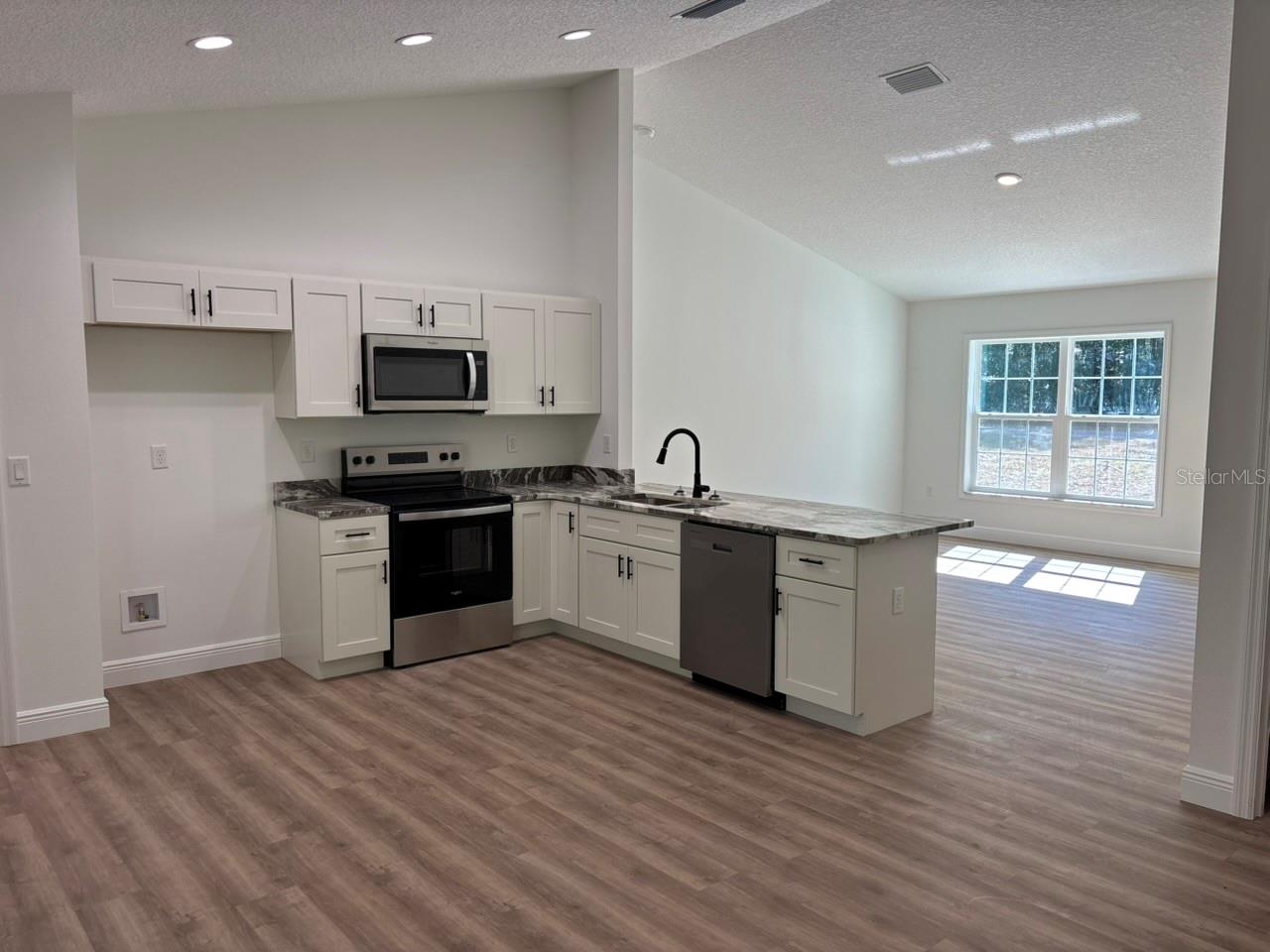 8460 N POCONO DRIVE, Dunnellon, FL 34434