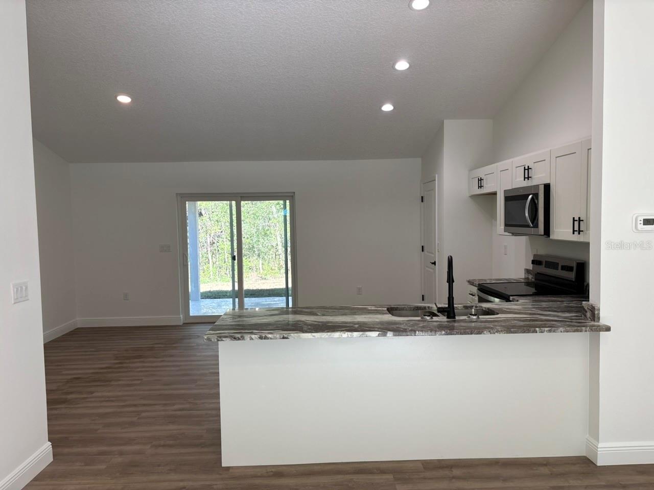 8460 N POCONO DRIVE, Dunnellon, FL 34434
