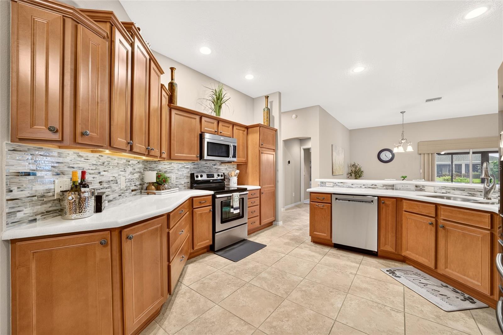 588 BRADFORD LOOP, The Villages, FL 32163