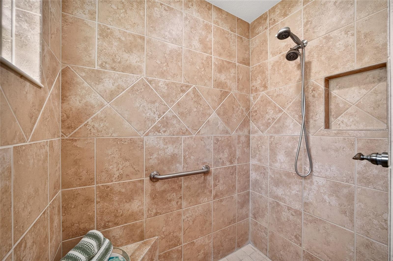 588 BRADFORD LOOP, The Villages, FL 32163