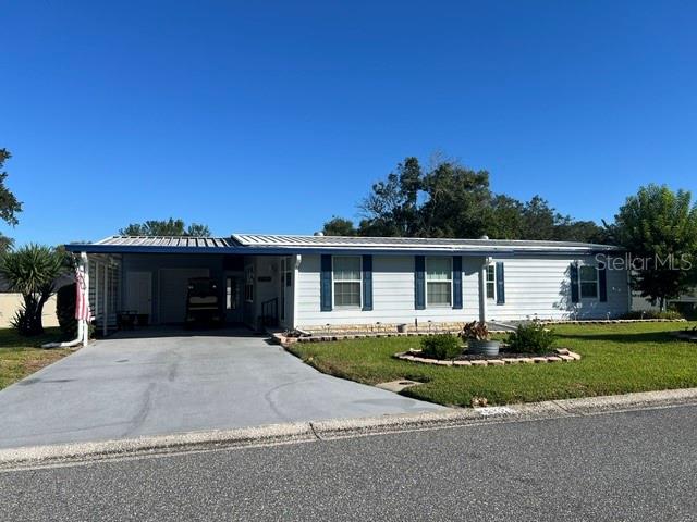 Front view of property