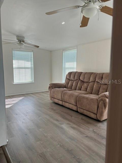 Enclosed Florida Room, Vinyl Planking throughout