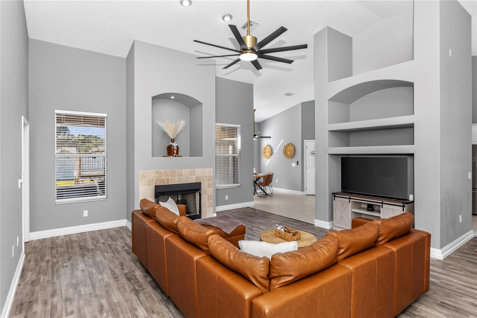 10240 BARRINGTON COURT, Leesburg, FL 34788 10240 BARRINGTON COURT, Leesburg, FL 34788