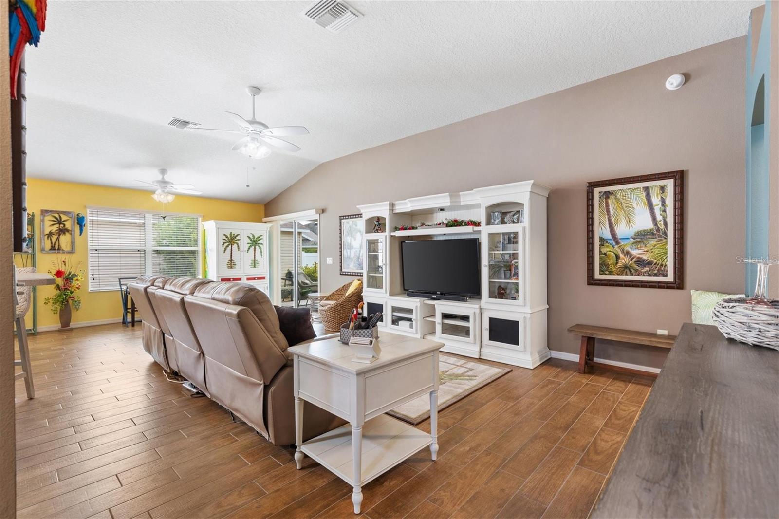FAMILY ROOM OPEN FLOOR PLAN FAMILY ROOM OPEN FLOOR PLAN