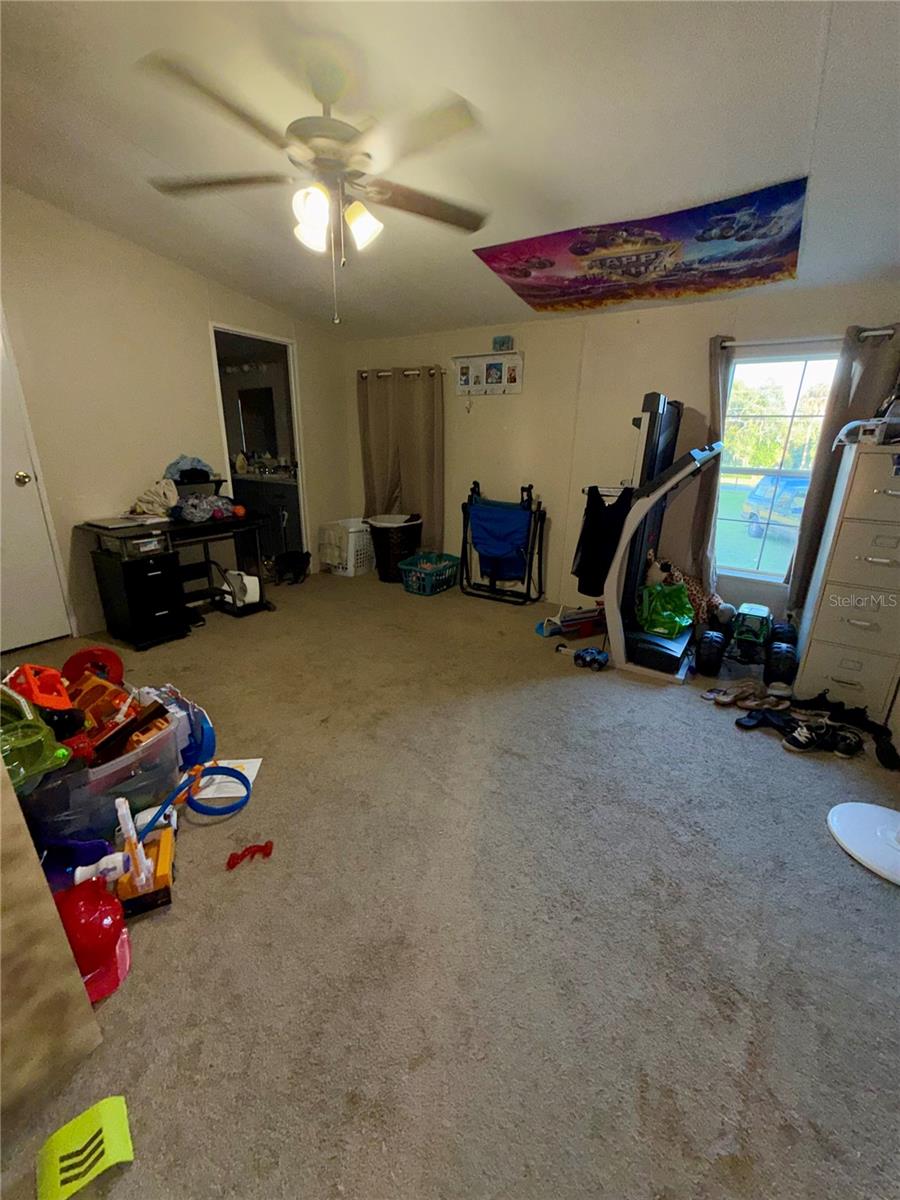 25207 JEFFERSON STREET, Astatula, FL 34705