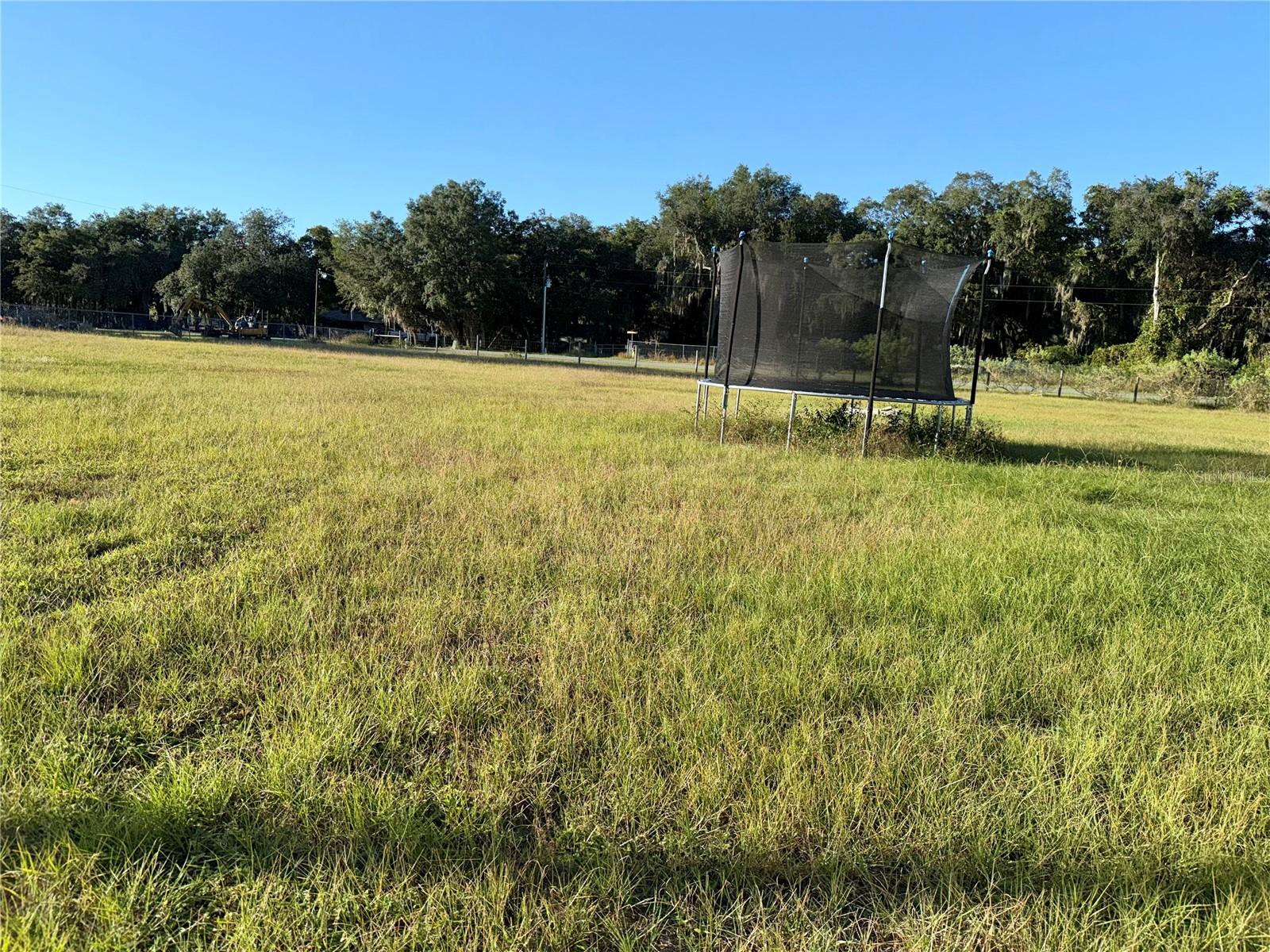 25207 JEFFERSON STREET, Astatula, FL 34705