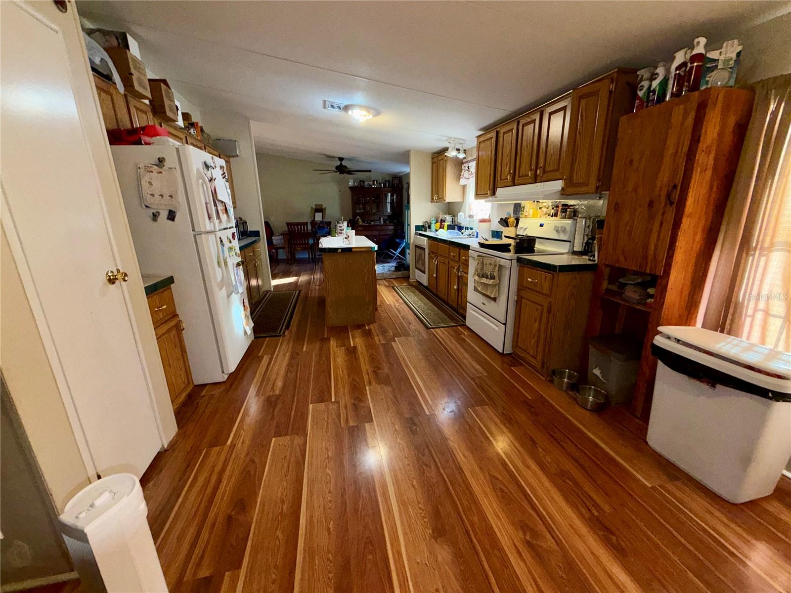 25207 JEFFERSON STREET, Astatula, FL 34705