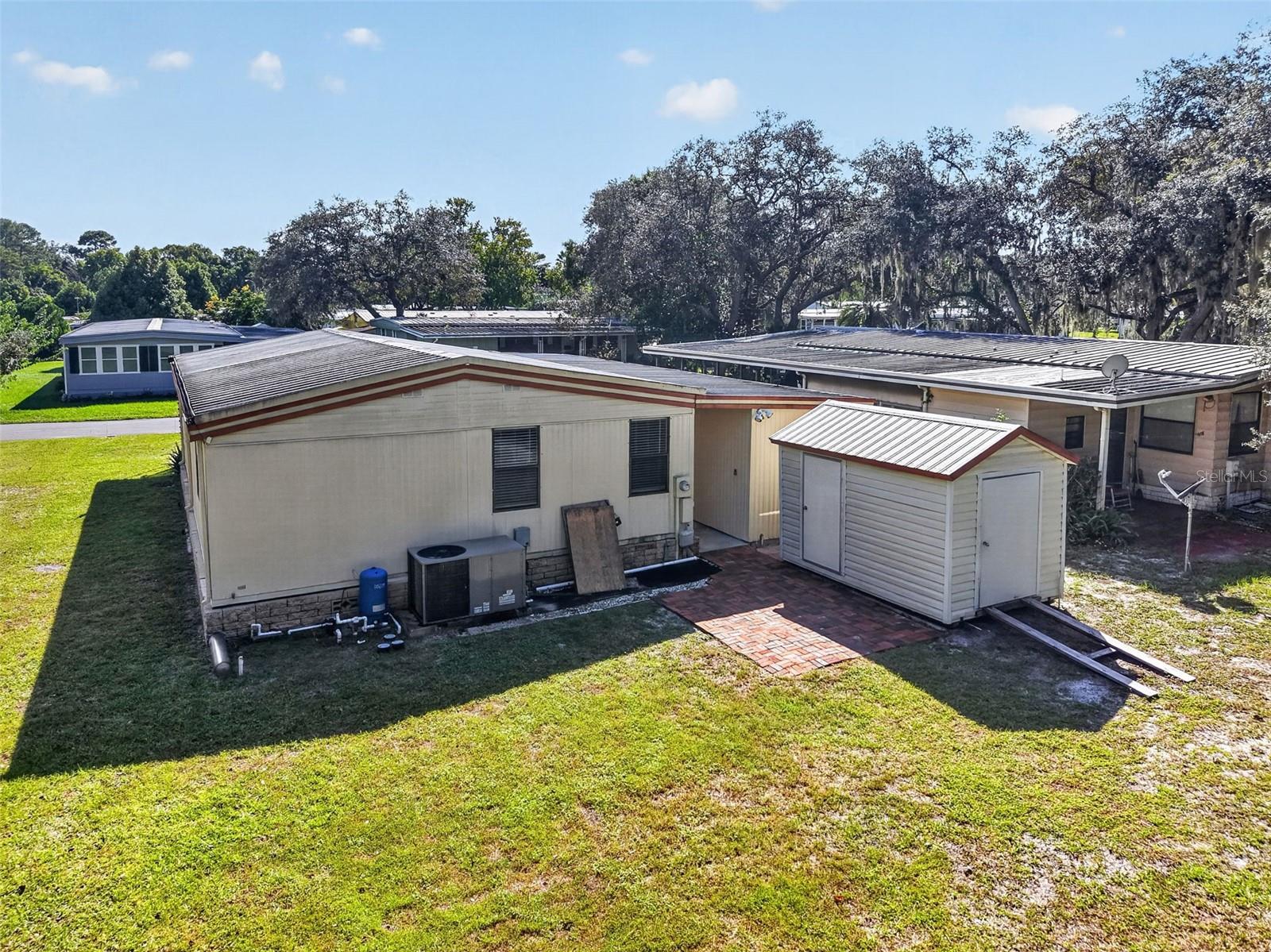 2005 STACEY DR, Mount Dora, FL 32757