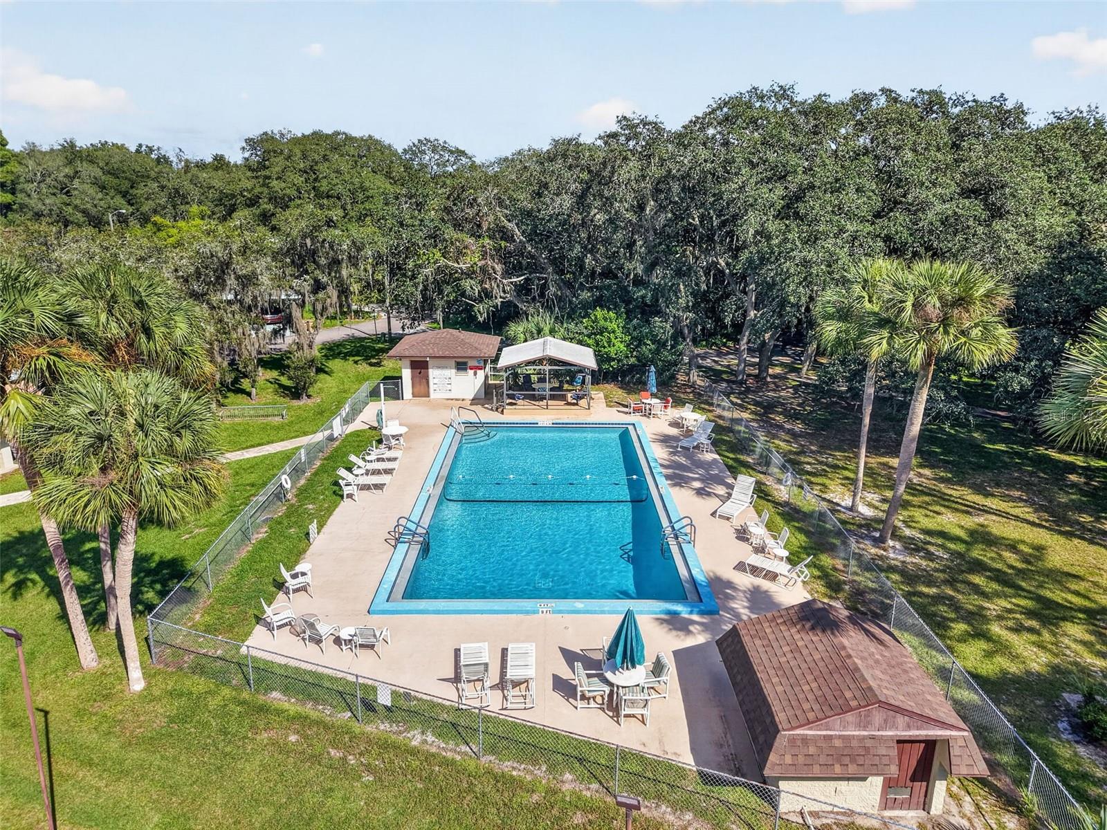 2005 STACEY DR, Mount Dora, FL 32757