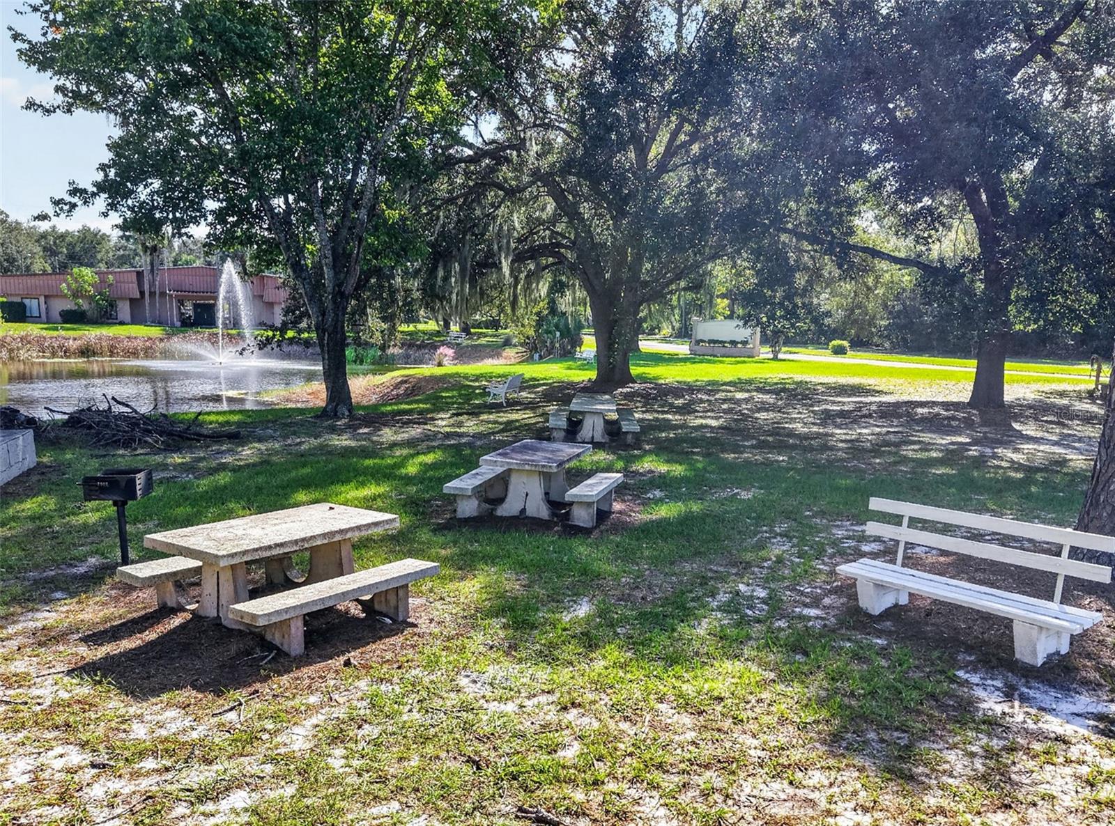 2005 STACEY DR, Mount Dora, FL 32757