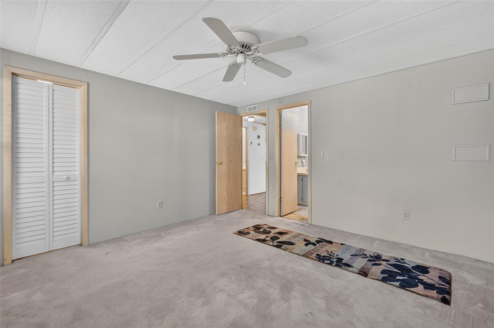 2005 STACEY DR, Mount Dora, FL 32757