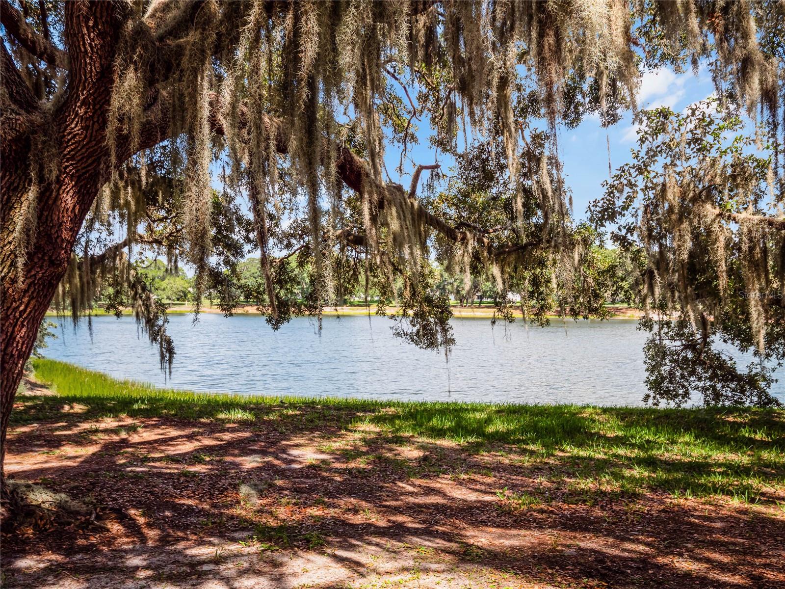 26949 RACQUET CIRCLE, Leesburg, FL 34748