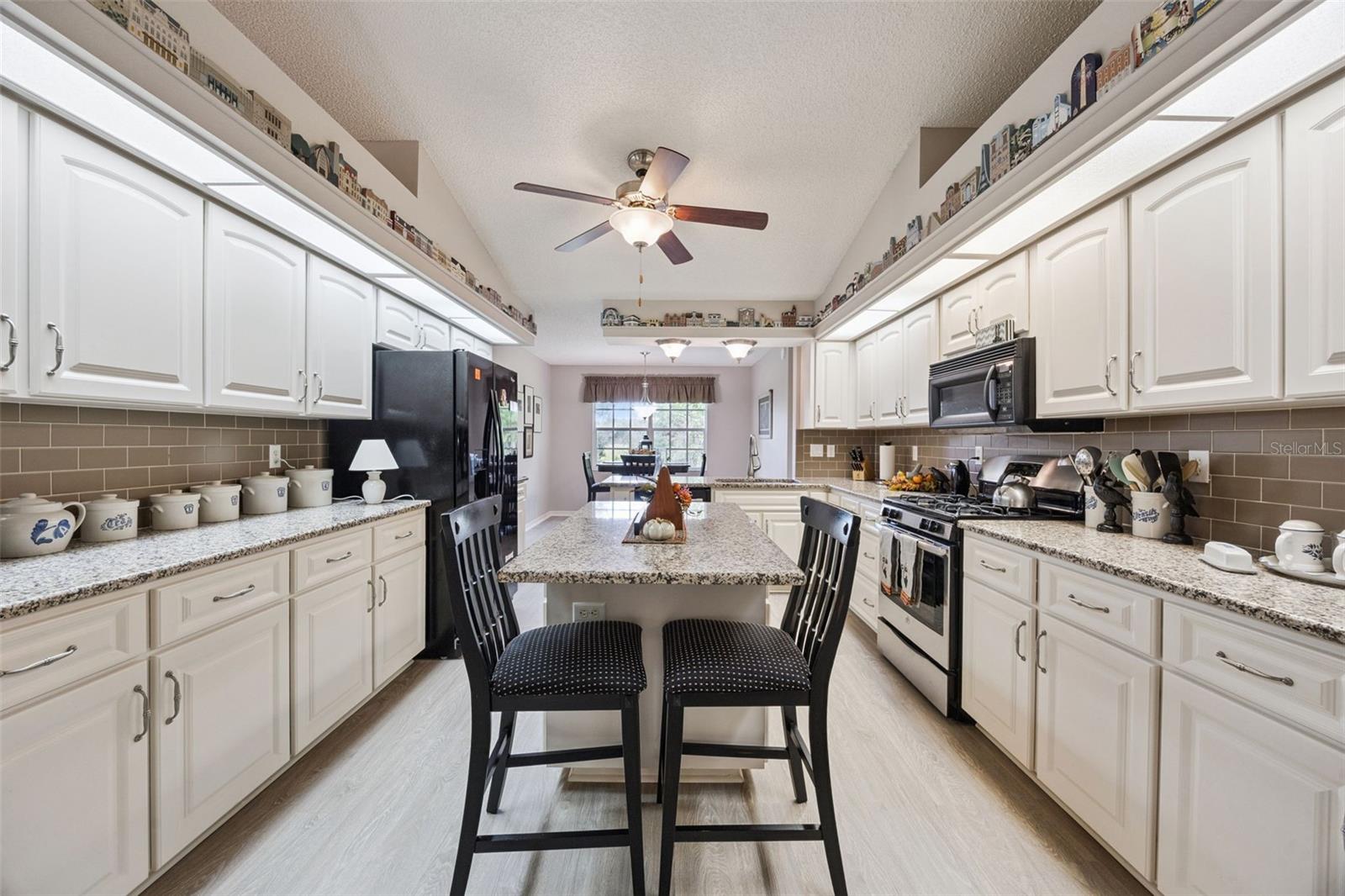 26949 RACQUET CIRCLE, Leesburg, FL 34748