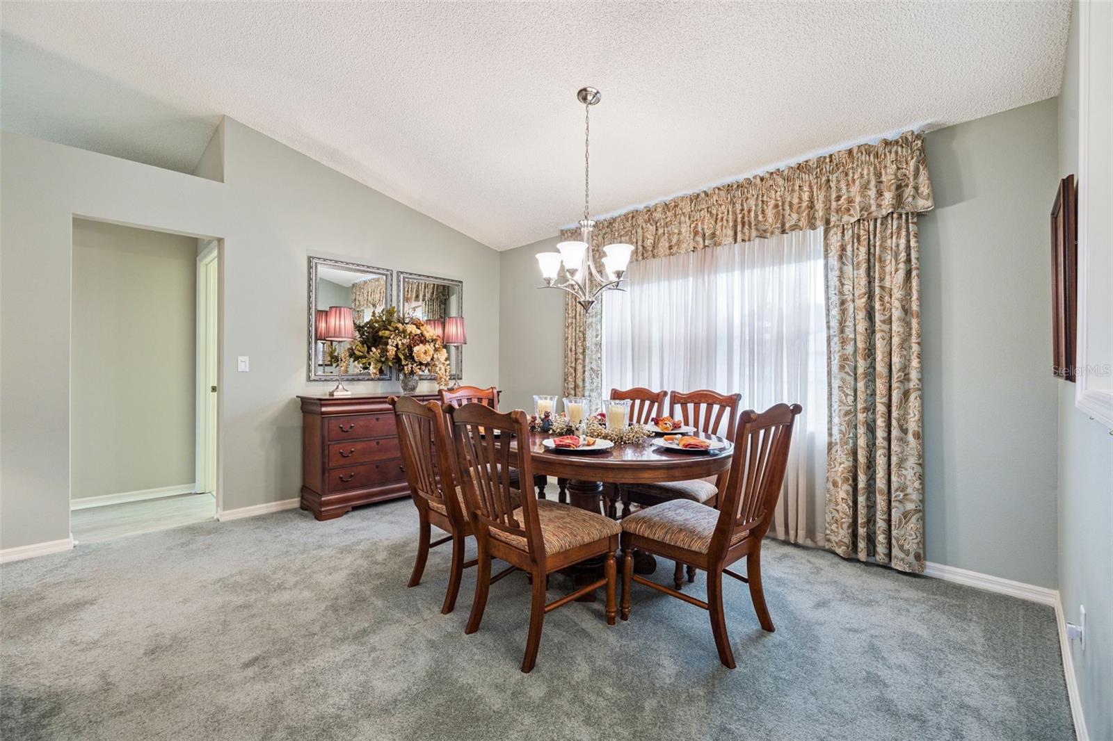 26949 RACQUET CIRCLE, Leesburg, FL 34748