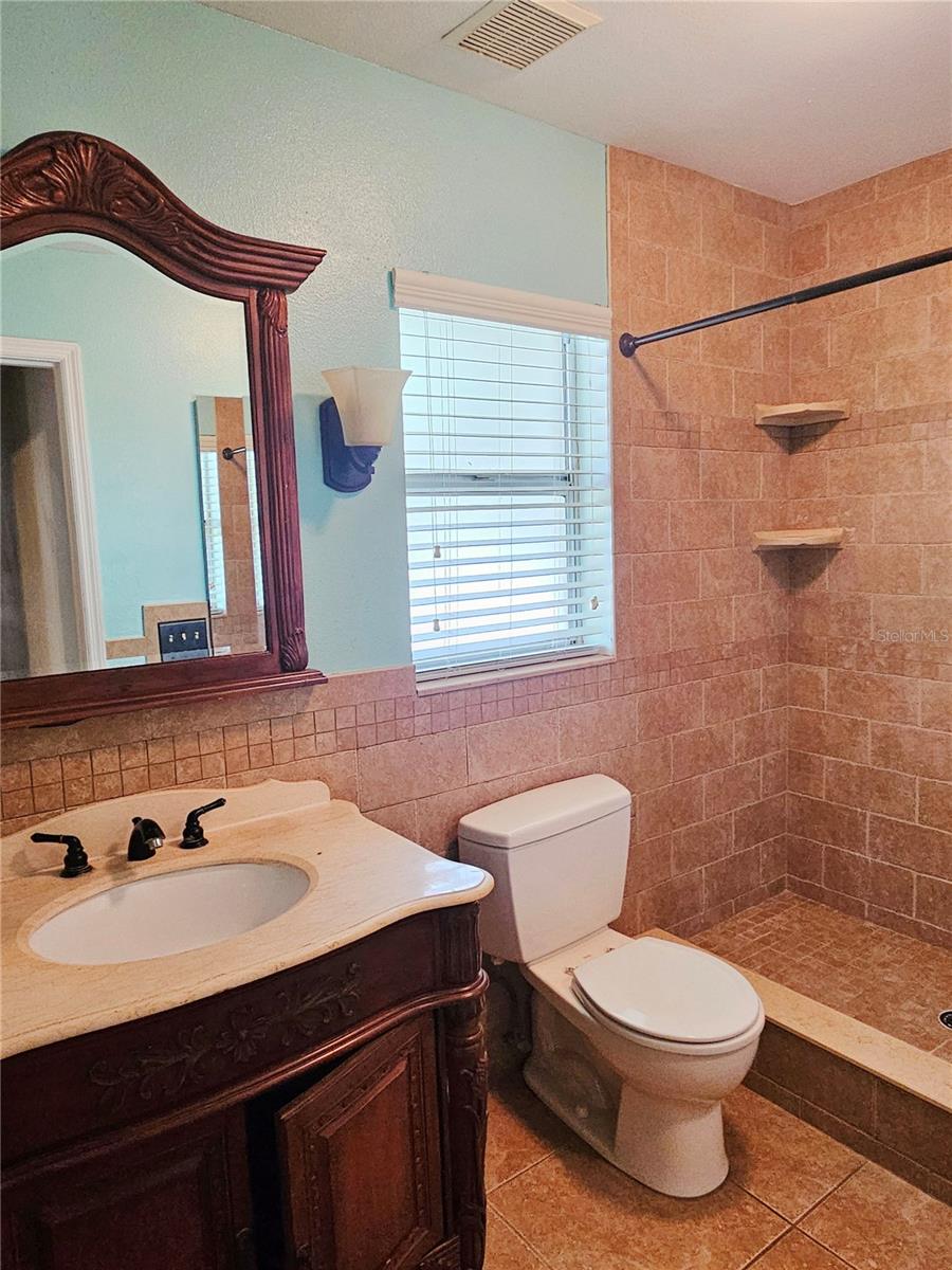 1200 WOODDELL DRIVE, Safety Harbor, FL 34695