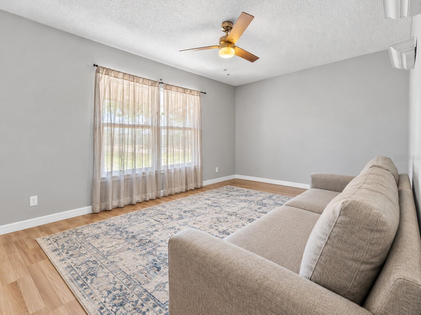 3rd bedroom/den with everything virtually removed